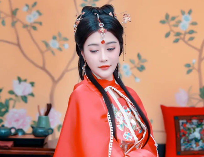 武汉泰式按摩会所艺师风采（十）只要你敢来就让你好看